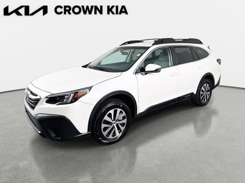 Used 2022 Subaru Outback Premium image 1