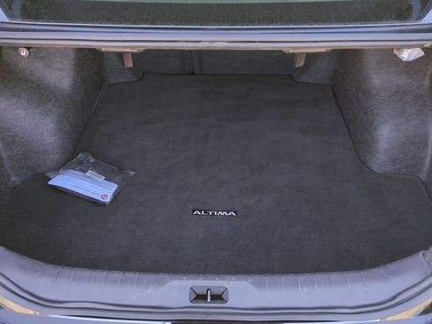 Certified 2024 Nissan Altima 2.5 SV image 30