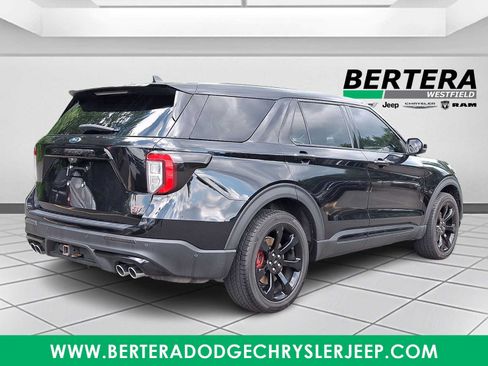 Used 2022 Ford Explorer ST w/ Equipment Group 401A AWD/4WD image 6