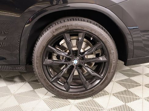 Used 2023 BMW X4 xDrive30i w/ M Sport Package image 20