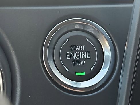 New 2025 Chevrolet Blazer LT w/ Redline Edition image 17