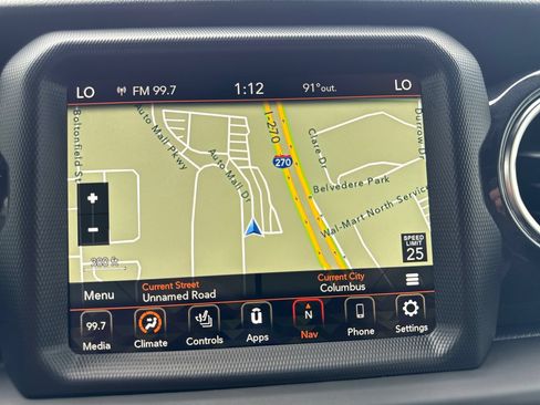 Used 2023 Jeep Wrangler Unlimited Sahara AWD/4WD image 19