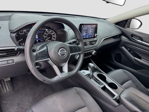 Used 2021 Nissan Altima 2.5 SV image 7