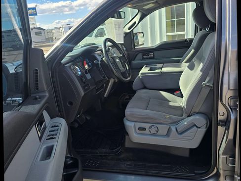 Used 2012 Ford F150 XLT w/ XLT Chrome Pkg RWD image 6