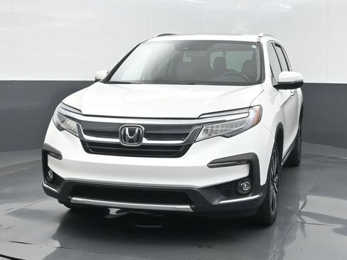Used 2021 Honda Pilot Touring image 2