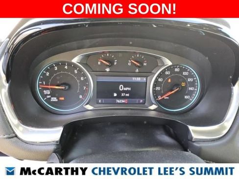 Used 2023 Chevrolet Traverse LT FWD image 9