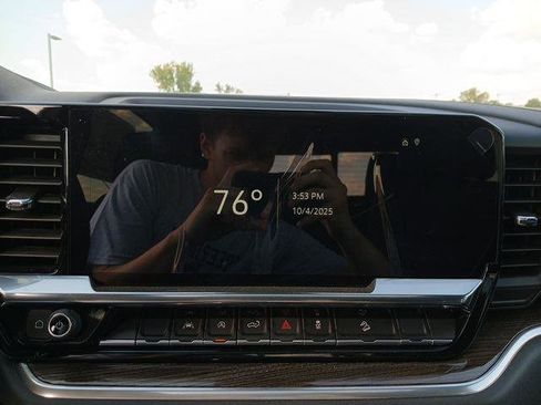 New 2026 Chevrolet Silverado 1500 LT Trail Boss w/ Convenience Package II image 17