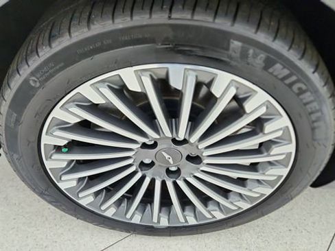 Used 2024 Genesis G80 image 57