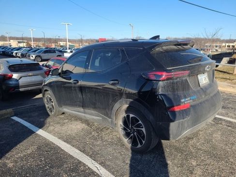 Certified 2022 Chevrolet Bolt EUV Premier w/ Super Cruise Package image 14