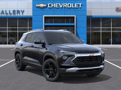 New 2026 Chevrolet TrailBlazer LT w/ Midnight Edition FWD image 8