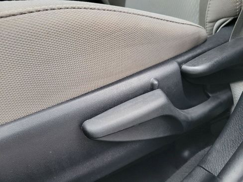 Used 2018 Toyota Corolla LE w/ LE Premium Package image 9