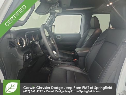 Certified 2025 Jeep Wrangler Sahara image 18