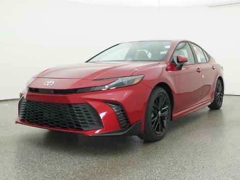 New 2026 Toyota Camry SE FWD image 32