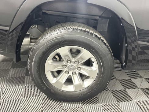 Used 2022 RAM 1500 Laramie image 17