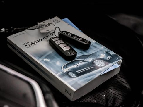 Used 2018 MAZDA CX-9 Touring w/ Touring Premium Package image 59