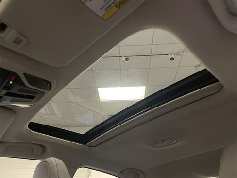 Used 2023 Subaru Legacy Limited image 22