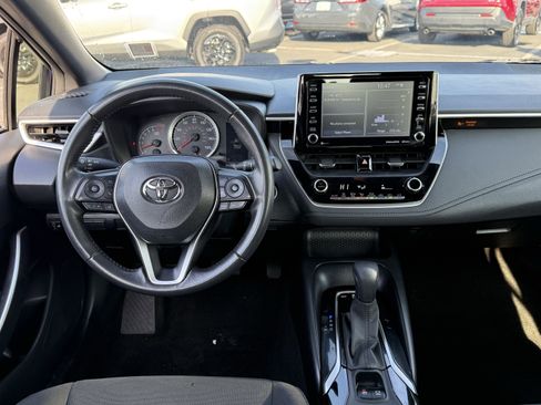 Certified 2022 Toyota Corolla SE w/ SE Premium Package image 16