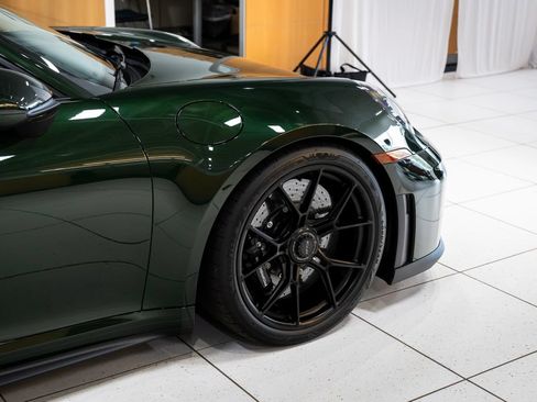 Used 2026 Porsche 911 GT3 RWD image 18