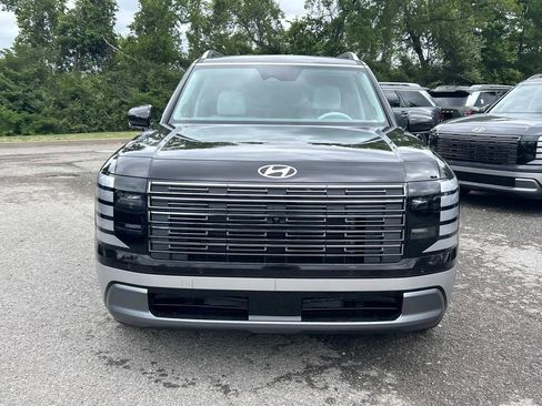New 2026 Hyundai Palisade Limited FWD image 2