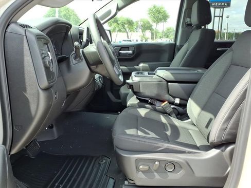 New 2026 Chevrolet Silverado 1500 Custom RWD image 15