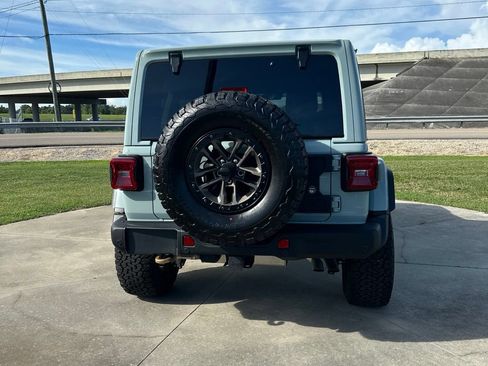 Used 2024 Jeep Wrangler Unlimited Rubicon 392 AWD/4WD image 17
