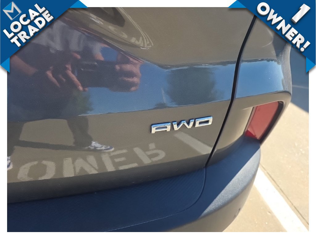 Used 2020 Ford Escape Titanium AWD/4WD image 9