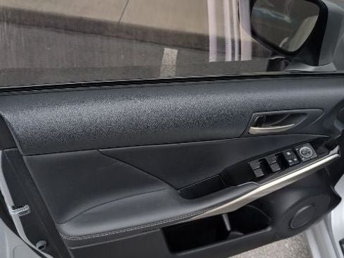 Used 2018 Lexus IS 300 AWD w/ Premium Package image 14
