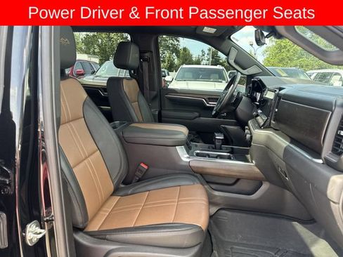 Used 2025 Chevrolet Silverado 1500 High Country AWD/4WD image 29