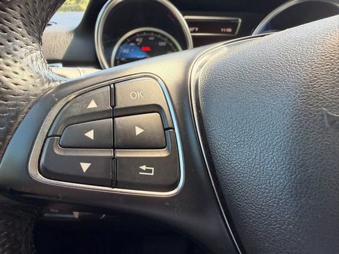 Used 2018 Mercedes-Benz GLE 350 4MATIC image 13
