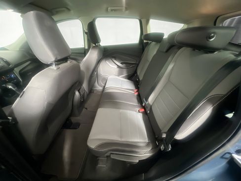 Used 2019 Ford Escape S image 28