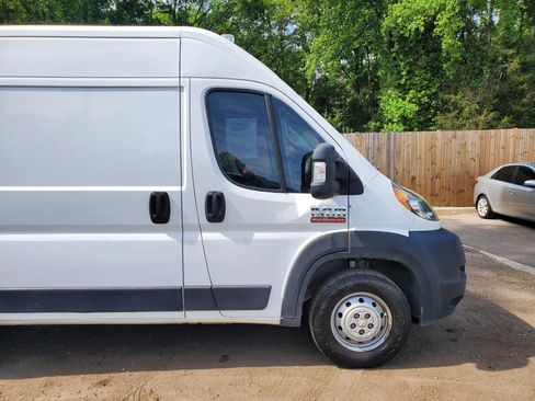 Used 2019 RAM ProMaster 1500 image 12