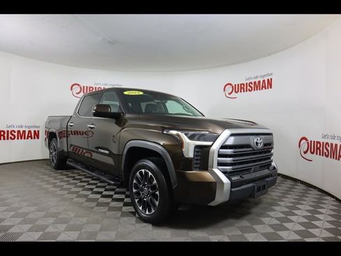 Used 2022 Toyota Tundra Limited w/ Power Package image 10