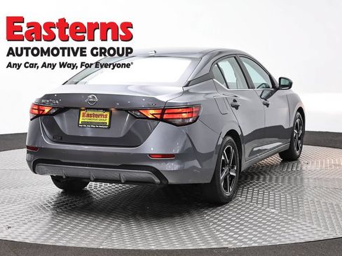 Used 2024 Nissan Sentra SV FWD image 5