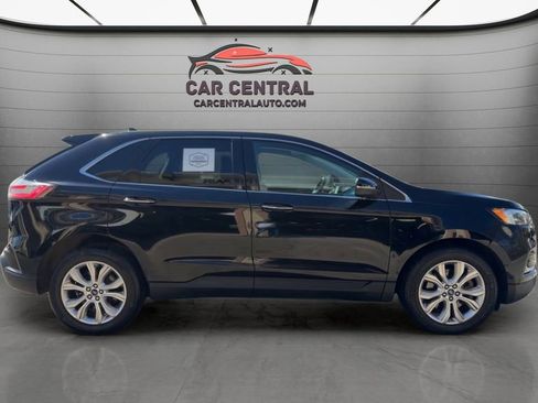 Used 2022 Ford Edge Titanium w/ Equipment Group 301A AWD/4WD image 6