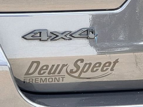 Used 2024 Jeep Grand Cherokee Altitude AWD/4WD image 2