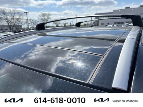 Used 2023 Hyundai Santa Fe Limited image 8