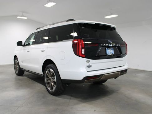 New 2026 Ford Expedition King Ranch AWD/4WD image 6