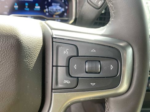 Used 2025 Chevrolet Silverado 2500 LTZ w/ LTZ Premium Package image 22