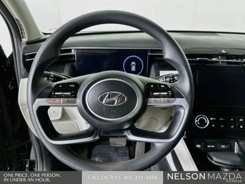 Used 2024 Hyundai Tucson SE FWD image 13
