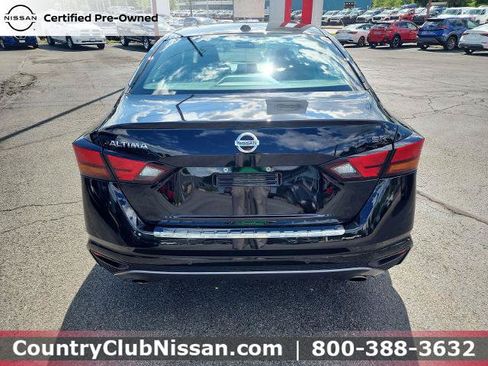 Certified 2022 Nissan Altima 2.5 SR FWD image 7