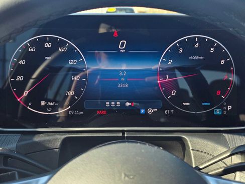 Used 2025 Mercedes-Benz C 300 Sedan image 25