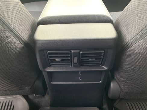 New 2026 Toyota 4Runner SR5 AWD/4WD image 14