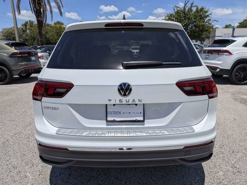 Certified 2024 Volkswagen Tiguan S FWD image 5
