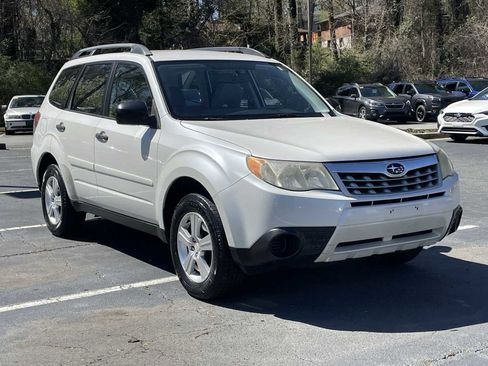Used 2012 Subaru Forester 2.5X w/ Alloy Wheel Pkg image 5