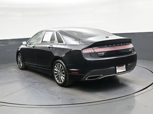 Used 2019 Lincoln MKZ Premiere FWD image 5