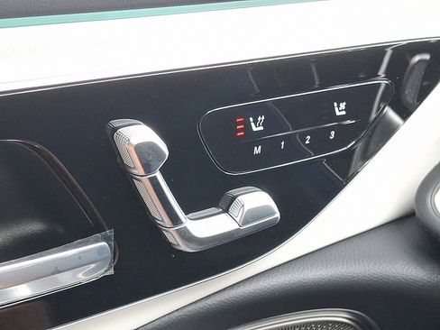 New 2026 Mercedes-Benz E 53 AMG e 4MATIC Sedan image 14