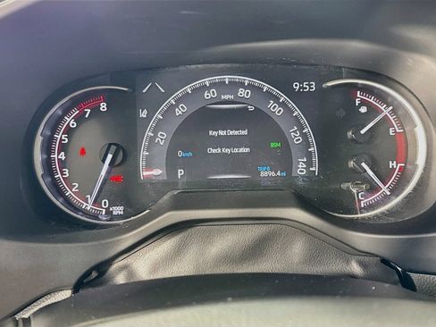 Used 2024 Toyota RAV4 Adventure AWD/4WD image 20