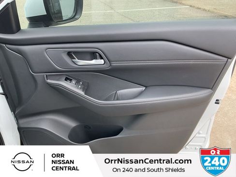 New 2026 Nissan Rogue SV w/ SV Premium Package FWD image 10