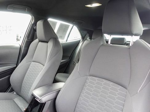 Certified 2024 Toyota Corolla SE image 29