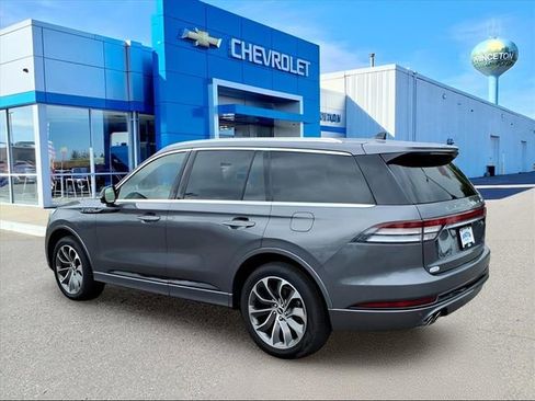 Used 2022 Lincoln Aviator Grand Touring w/ Equipment Group 301A image 6